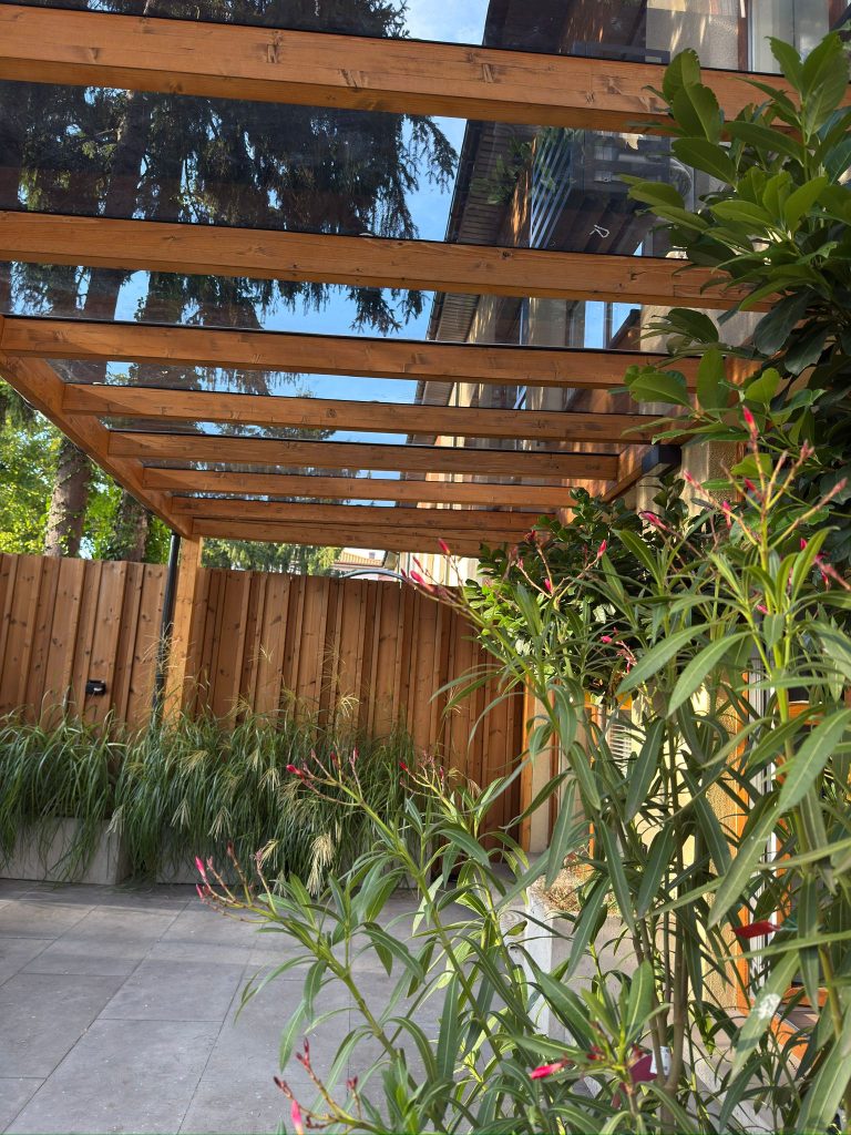 7667d154-c686-4781-945b-7162b1b797cd